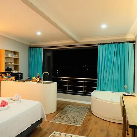 Old Town Apartahotel