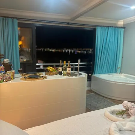 מלון דירות Old Town